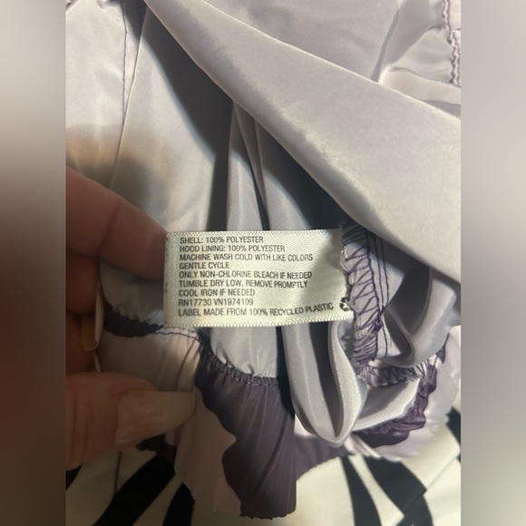 Wild Fable purple camo light weight pullover- size m - Picture 7 of 8